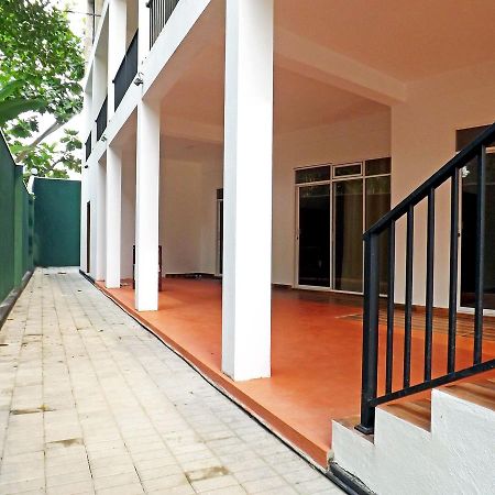 Hotel "Diana" Hikkaduwa Extérieur photo