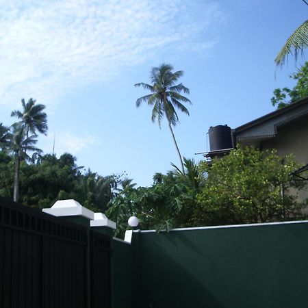 Hotel "Diana" Hikkaduwa Extérieur photo