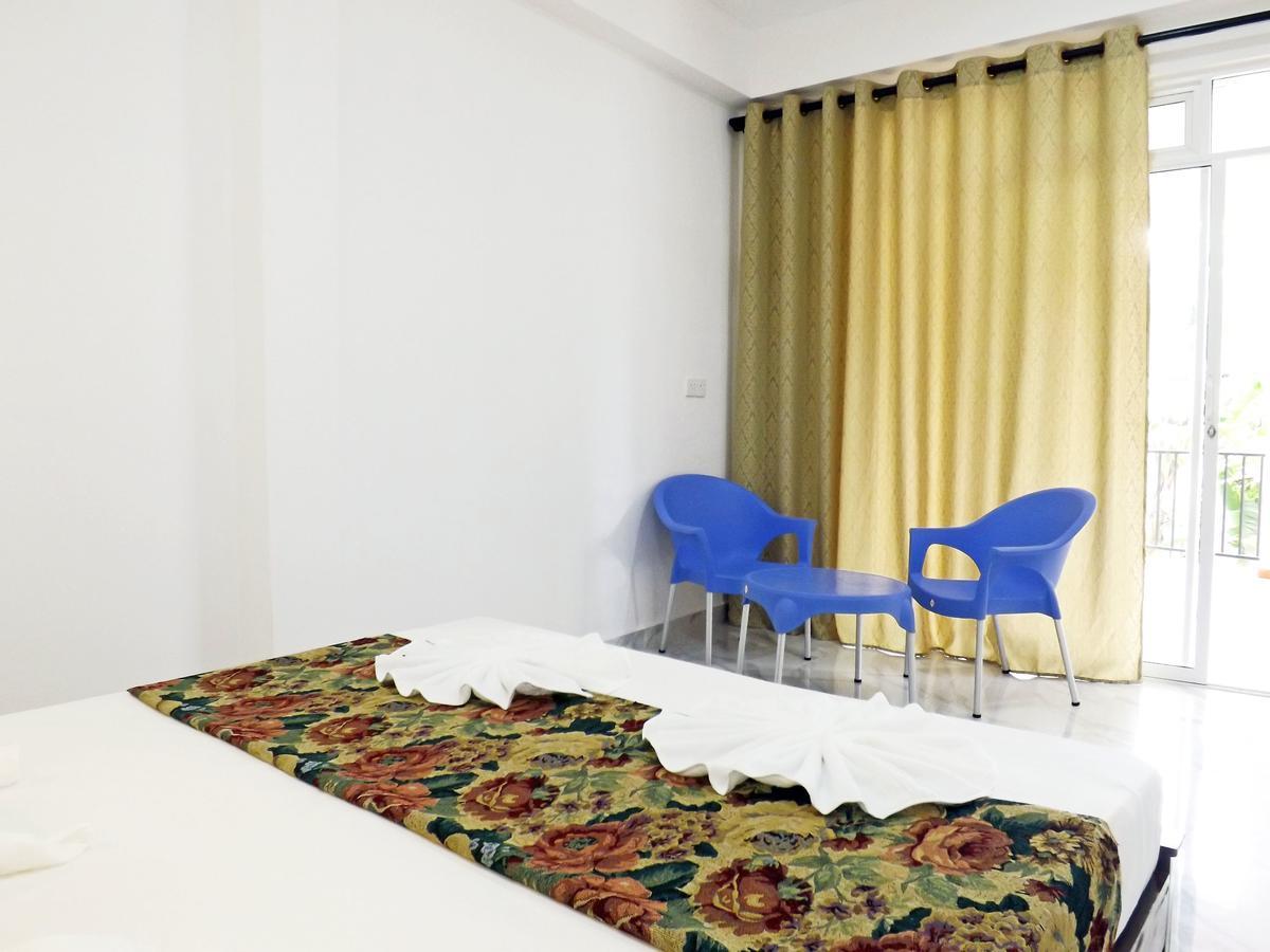 Hotel "Diana" Hikkaduwa Extérieur photo