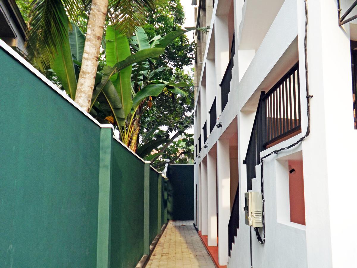 Hotel "Diana" Hikkaduwa Extérieur photo
