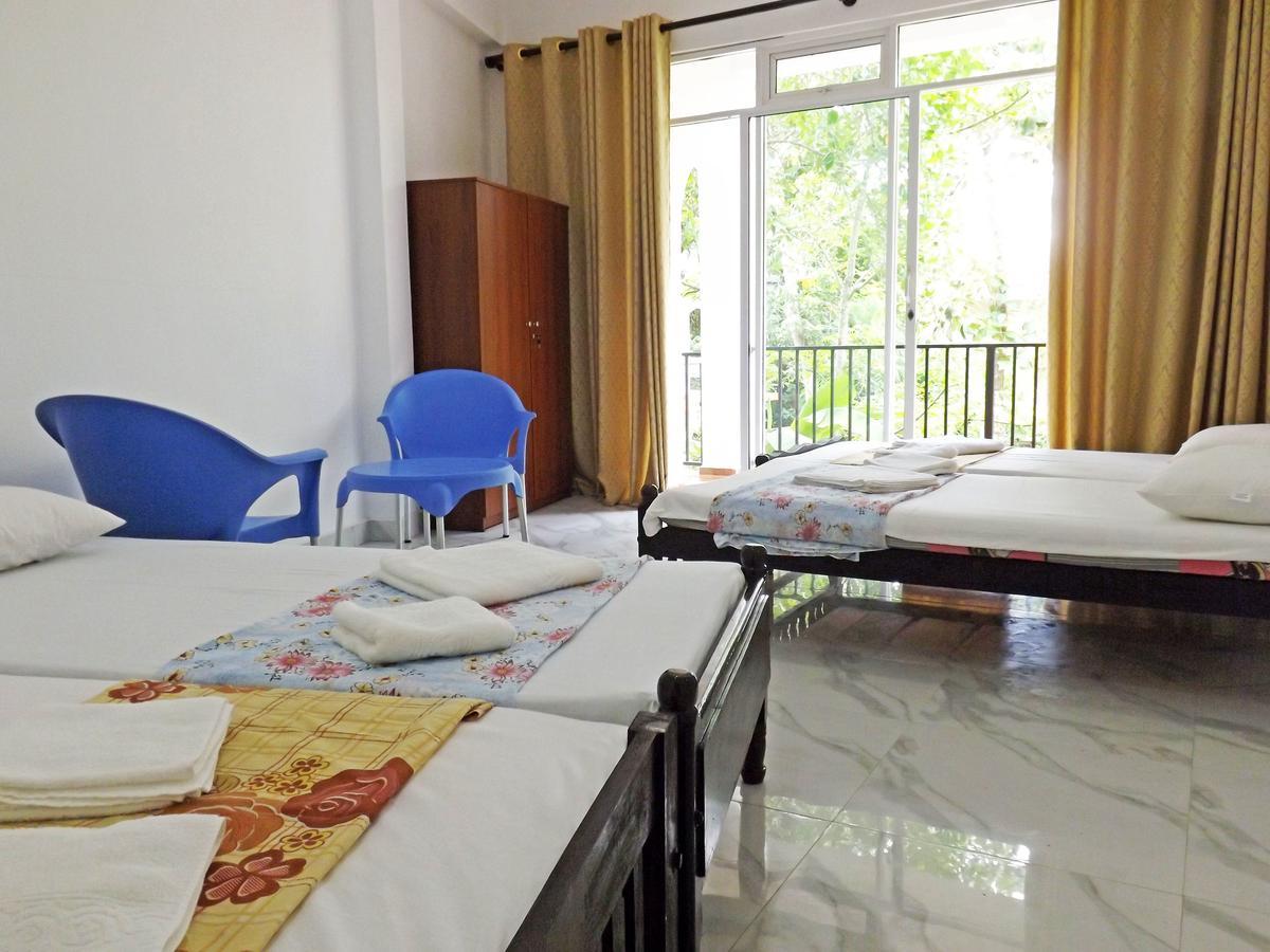 Hotel "Diana" Hikkaduwa Extérieur photo